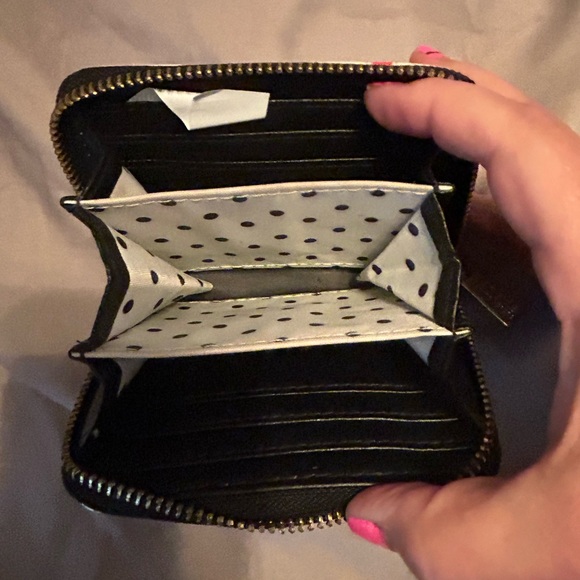 GUC Nanette Lepore zip around wallet - Picture 3 of 4